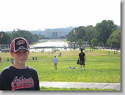 Monument to the Lincoln Memorial.