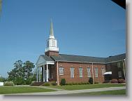The outside of FBC Swansboro.