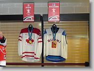 Eric Staal (Canada, gold) and 
Joni Pitkanen (Finland, bronze)