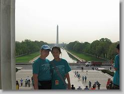 Ciara and Eun-Ji at the Lincoln Memorial.