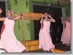Hawaiian dancers.