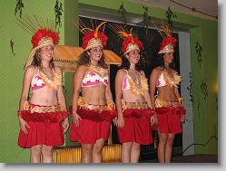 Hawaiian dancers.