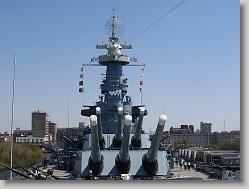 View towards the forward guns.