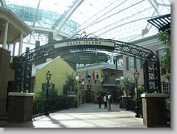 Delta Island atrium at the Gaylord Opryland Hotel.