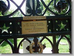 Thomas Jefferson's gravesite.